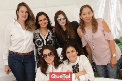  Aída Enríquez, Bego López, Imelda Martínez, Lorena Aldrete, Mercy Lafuente y Roxana Gómez.