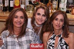  Paty, Ana Isabel y Mónica Gaviño.