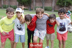  Daniel, Lucas, Juan Carlos, Santiago, Fer y Chus.