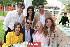  Con el pilar de la familia, Don Mariano Nagore.