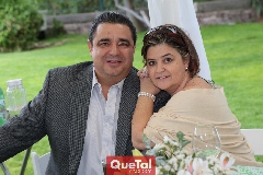 José Luis González y Margaret Lozano.