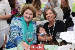  María del Carmen Hernández y Olivia García.
