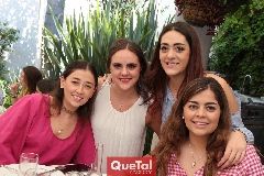 Aurora Martínez, Lucy Santos, Scarlette Garelli y María José Motilla.