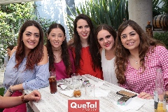  Scarlette Garelli, Aurora Martínez, Luciana de Oliva, Lucy Santos y Marijó Motilla.