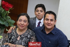  Javier , Alicia y Aldo Díaz.