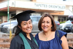  Fernanda y Verónica Castillo .