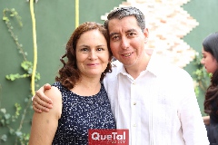  Martha Fano y Víctor Martínez .