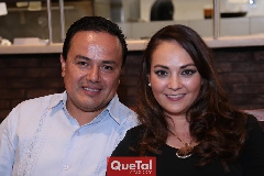 Humberto González y Gabriela Ávila.
