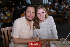  Oziel Rojo y Angie.