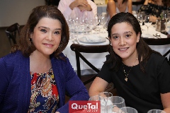  Sofía Berlanga y Mónica Muñoz.