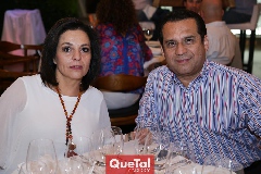  Lourdes y Toño Nájera.