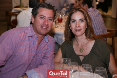  Gustavo González y Gaby Aranda.