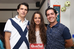 Roberto Solano, María José Gameros y José Miguel Muñoz.