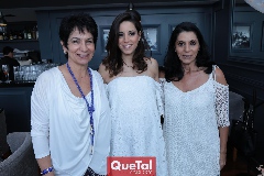  Roxy González Santacruz, Alina Navarro y Alicia Lorenzo de Navarro.