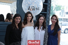  Sonia Yáñez, Alina Navarro, Genoveva Flores y Mafer Villa.