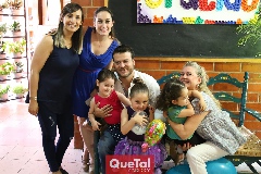  Felices.