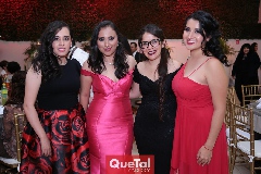  Mari Romero, Gladys Lárraga, Zenyi Cisneros y Ale Amaya.