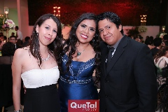  Evelyn, Beatriz y David.