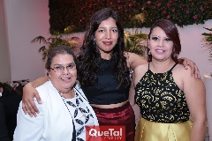  Edith, Miriam y Reyna.
