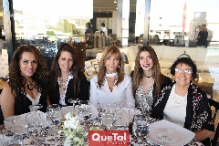  Yolanda Vélez, Karen Castellanos, Cristina Córdova, Ana Sofía Muñiz y Bertha de Córdova.