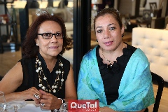  María Isabel Cortés y Silvia Acevedo.
