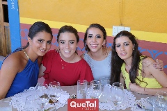  Daniela Lázaro, María Galán, Sofía Espinosa y Paulina Correa.