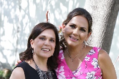  Mary y Toyita Villalobos.