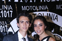  Santiago Pérez y  Mariana Anaya.