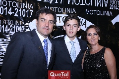  Víctor Lomelí, Víctor Lomelí y Sandra Correa.