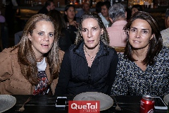  Paty Fernández, Elena Sampere y Fernanda Félix.