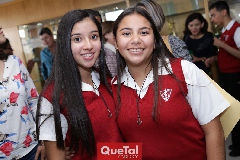  Mayela Velázquez y Paulina Blanco.