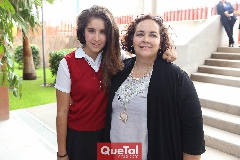 Lourdes González y Claudia Serment.