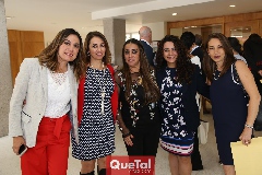 Eliza Díaz De León, Elizabeth Aradillas, Laura Ríos, Alma Carrera y Malena Gómez .