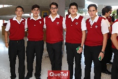  Agustín, David, Chema, Kevin y Manuel.
