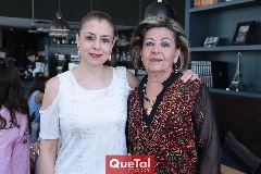  Ileana Ortega y Lula Hernández de Ortega.