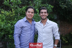  Alejandro Aguillón y Elías Navarro.