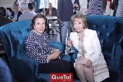  Melita de Tobías y Carmela Alonso.