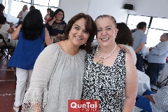  Elisa Robles y Lourdes Guerra.