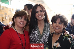  Lupita Martínez, Dulce Herrera e Irma Martínez.