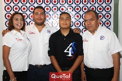   Janeth Grimaldo, Marco Vargas, Bernardo Balencian y Guadalupe Rodríguez  .
