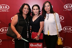  Laura Rodríguez, Lula López y Elsa Tamez.