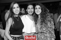  Amigas.
