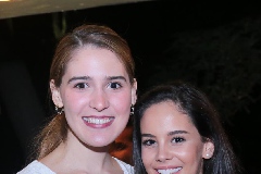  Amigas.