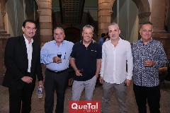  Polo Córdova, Felipe Palau, Alejandro Hinojosa, Mauricio Rodríguez y Carlos Nava.