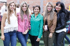  Melissa Compean, Elizabeth Berrones, Lupita Lomelí, Mariana y Elizabeth Berrones.