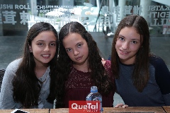  Aurora, Alejandra y Daniela.