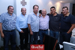  Rafa Olvera, Roberto, Boro Quijano, Guillermo Báez, Eduardo Zacarías y Luis Arturo.