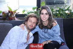  Alejandro Abud y Lorena Andrés.