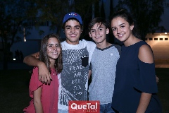 Isa, Mario, Santi y Montse.