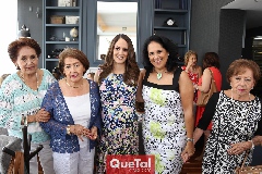  Juanita Méndez, Ana Méndez, Gaby Ponce Méndez, Beatriz Treviño y Tere Méndez.